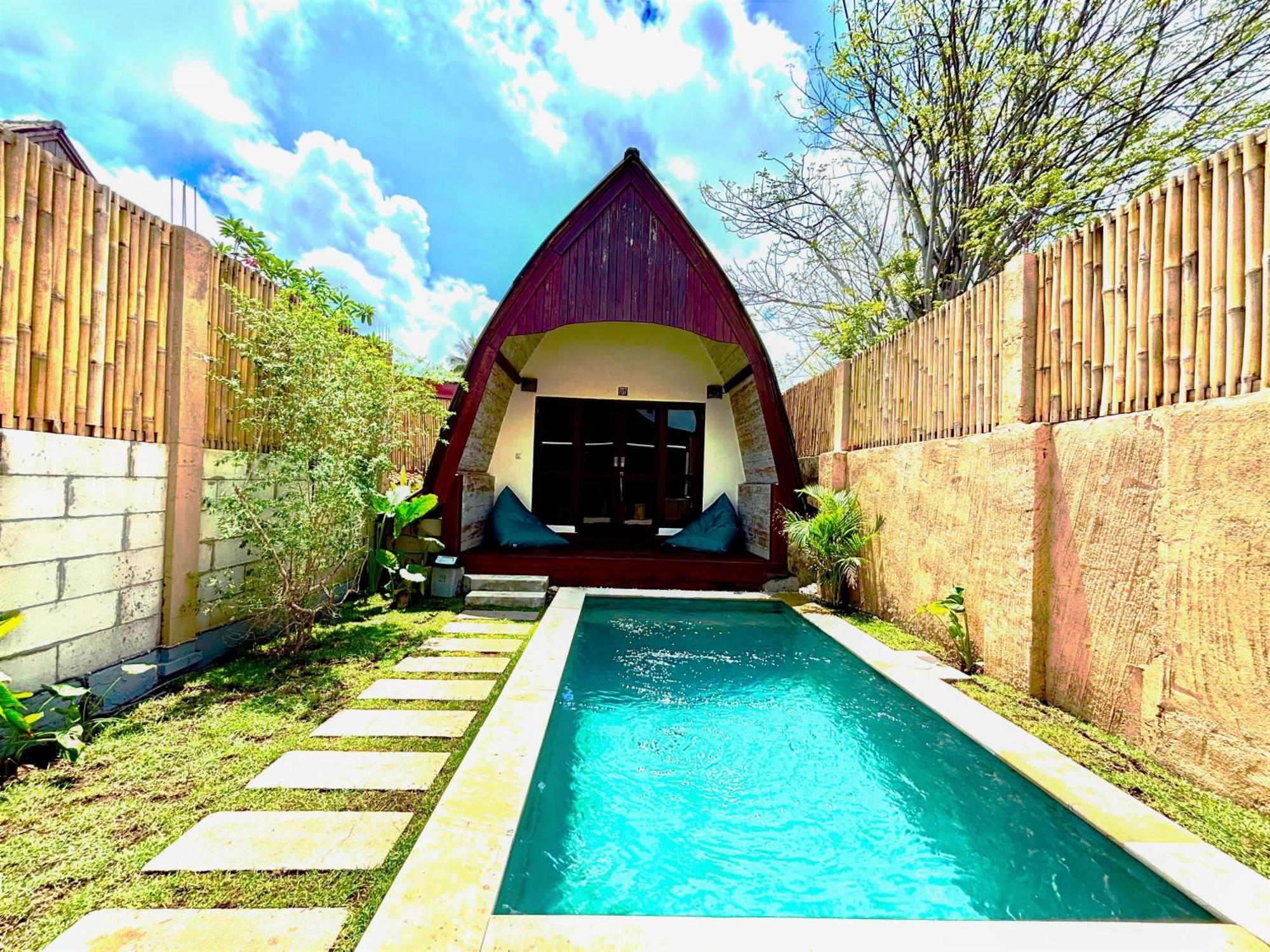 D'Gilian Bungalow Gili Trawangan Exterior photo
